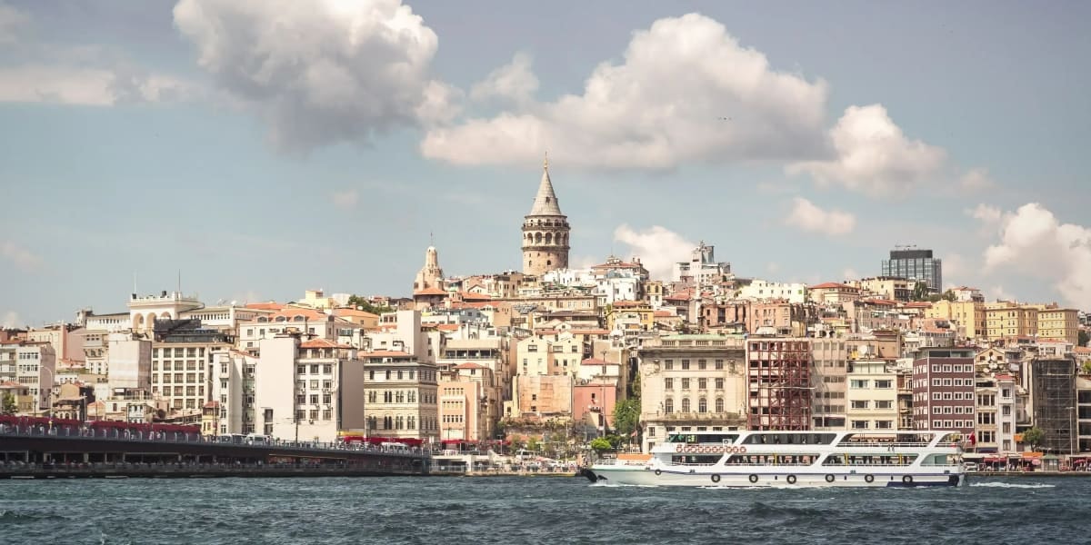 HAYALİNİZDEKİ GÜLÜŞÜ ELDE ETMEK İÇİN BİZE ULAŞIN!