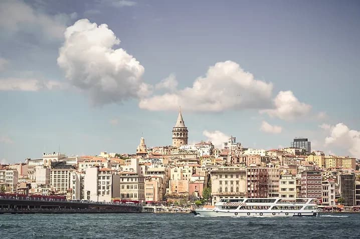 2: Arrival in Istanbul